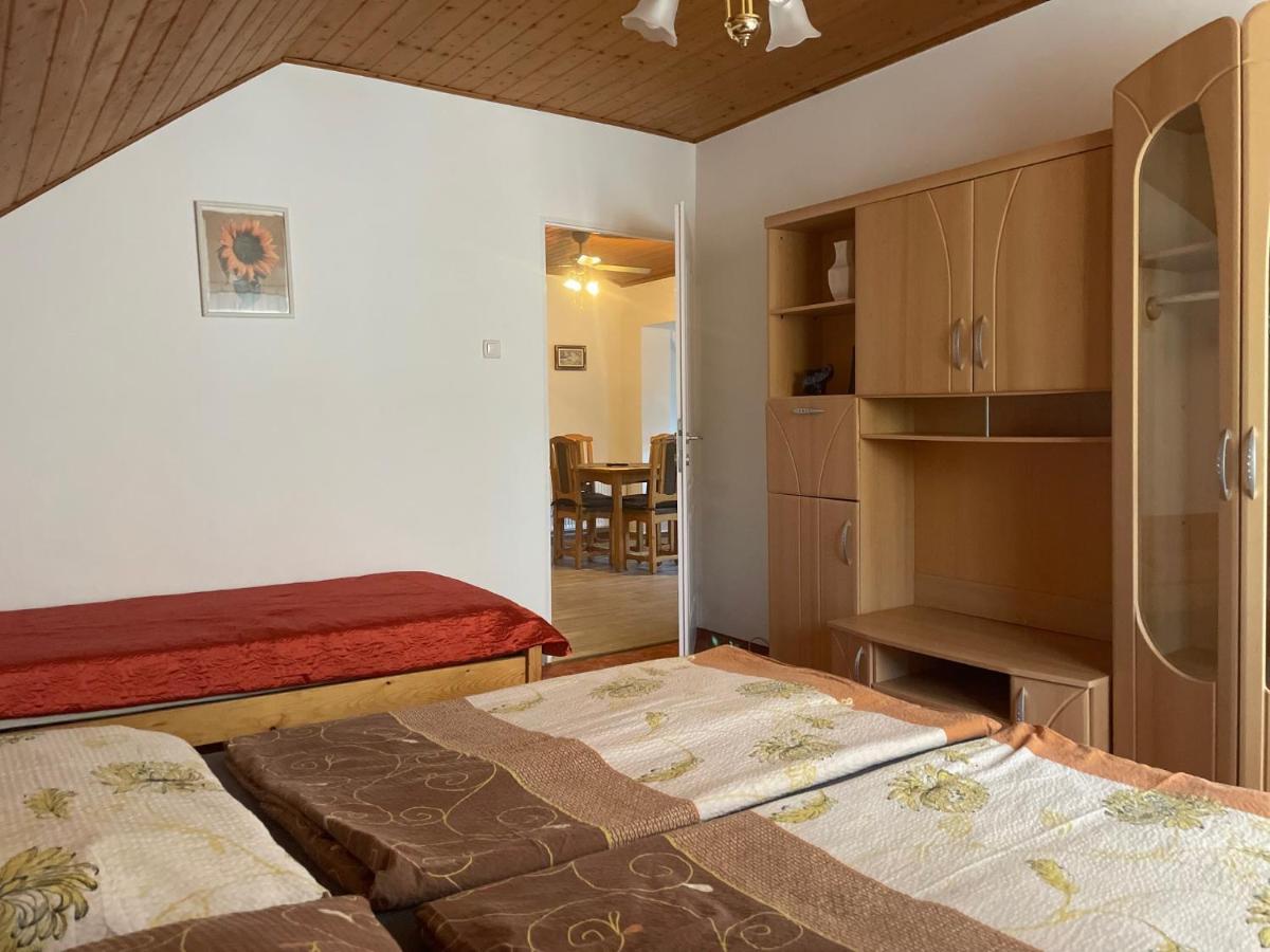 Jasmin Apartman Balatongyorok Exterior photo